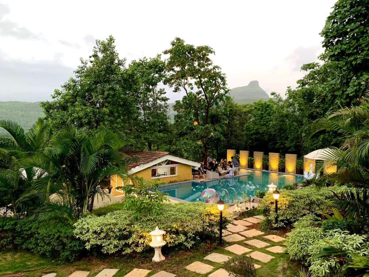 Villa La Mira Casa Karjat Exterior foto