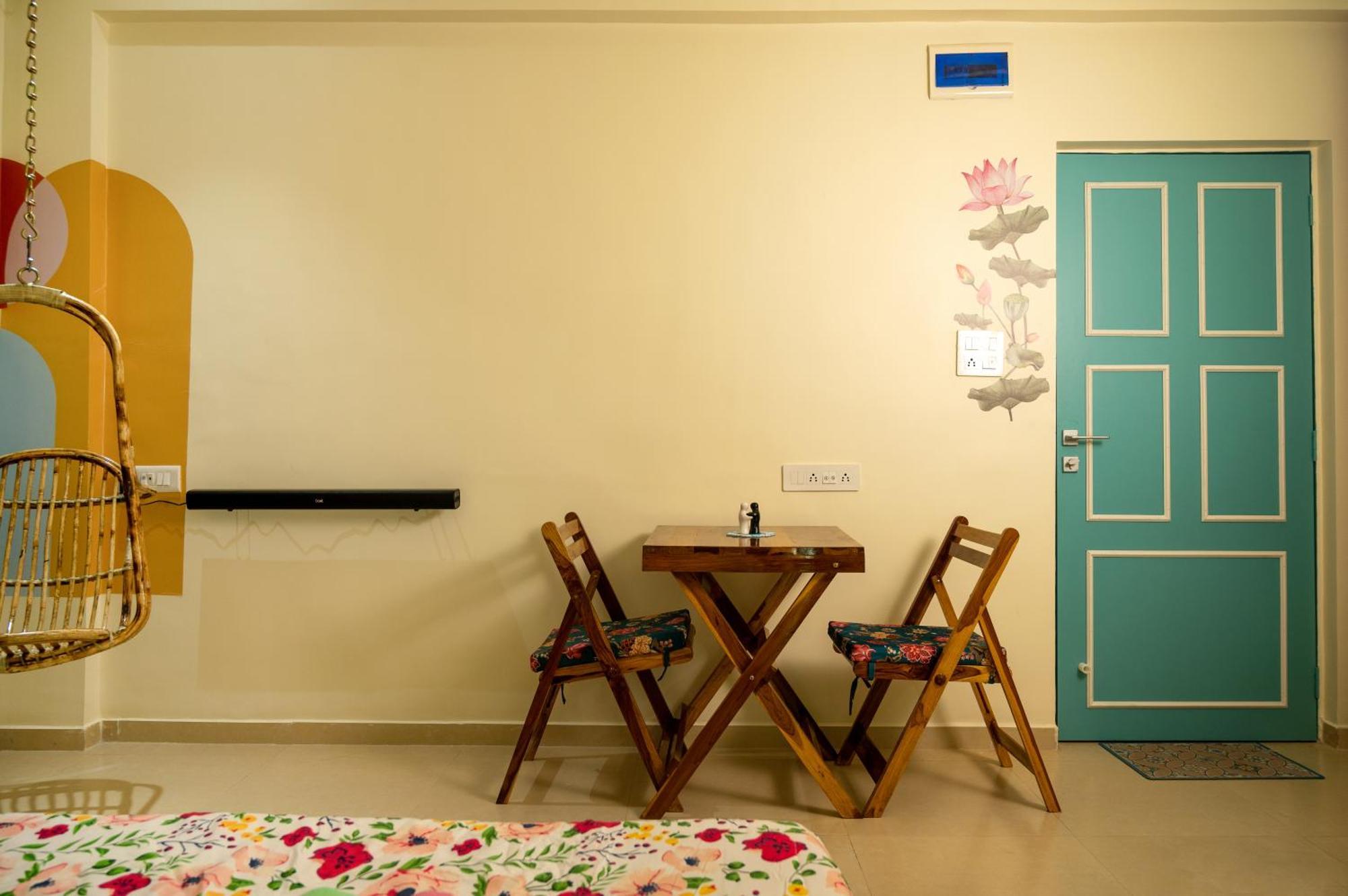Villa La Mira Casa Karjat Exterior foto